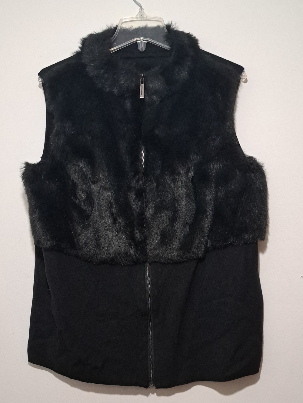 Black Faux Fur Zip-Front Vest - Women's Jacket